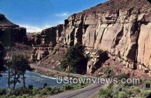 Red Grade & Wind River - Yellowstone National Park, Wyoming