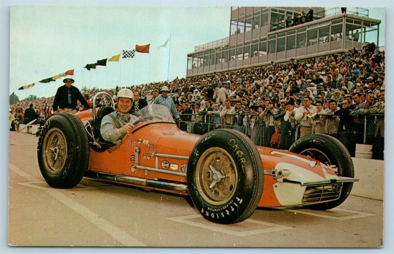 Postcard c1960 Indianapolis 500 Motor Speedway Driver Tony Bettenhausen AD19