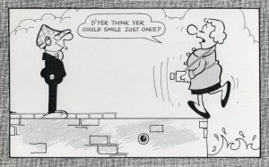 Andy Capp Flo Taking Picture With Old Camera Comic Postcard