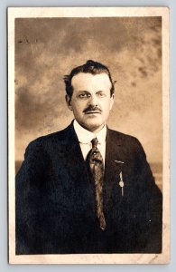 RPPC Man w/Glasses in Suit & Tie AZO 1904-1918 ANTIQUE Postcard 1328