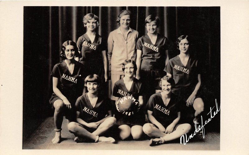 F52/ Nahma Township Michigan RPPC Postcard 1931 Girls Basketball Team