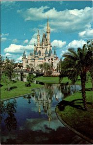Florida Orlando Walt Disney World The Cinderella Castle