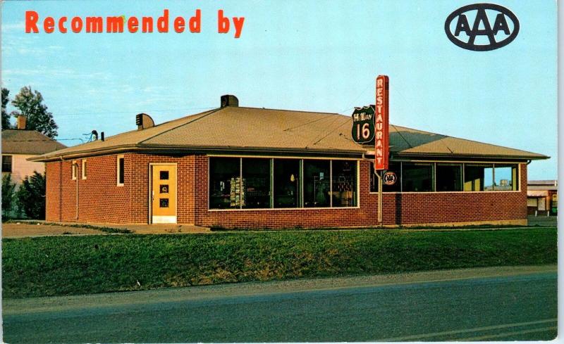 MURDO, SD  South Dakota HIGHWAY 16 RESTAURANT (2 Pcs)  c1950s Roadside  Postcard