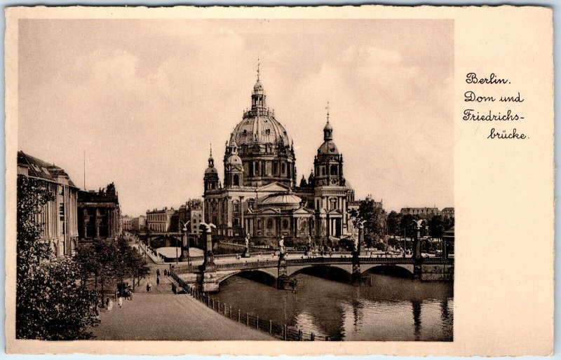 c1910s Berlin, Germany Cathedral Friedrichs Bridge Spree River Dome Statues A356