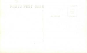 CT - Litchfield. Union Square   *RPPC