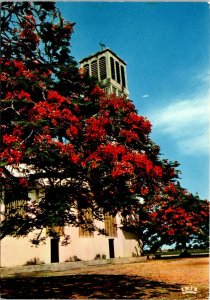 VINTAGE CONTINENTAL SIZE POSTCARD THE CATHEDRAL AT POINTE-NOIRE CONGO