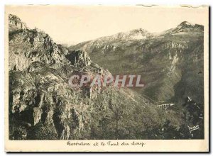 Modern Postcard Gourdon and Pont au Loup
