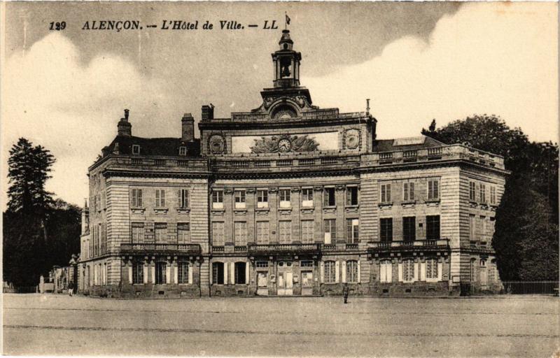 CPA ALENCON - L'Hotel de Ville (355308)