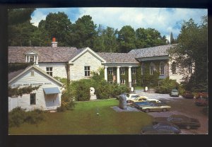 Bennington, Vermont/VT Postcard, The Bennington Museum, Old Cars