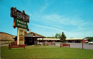 North Dakota Jamestown Ranch House Motel 1967