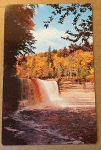 VINTAGE POSTCARD UNUSED UPPER TAHQUAMENON FALLS, MICHIGAN