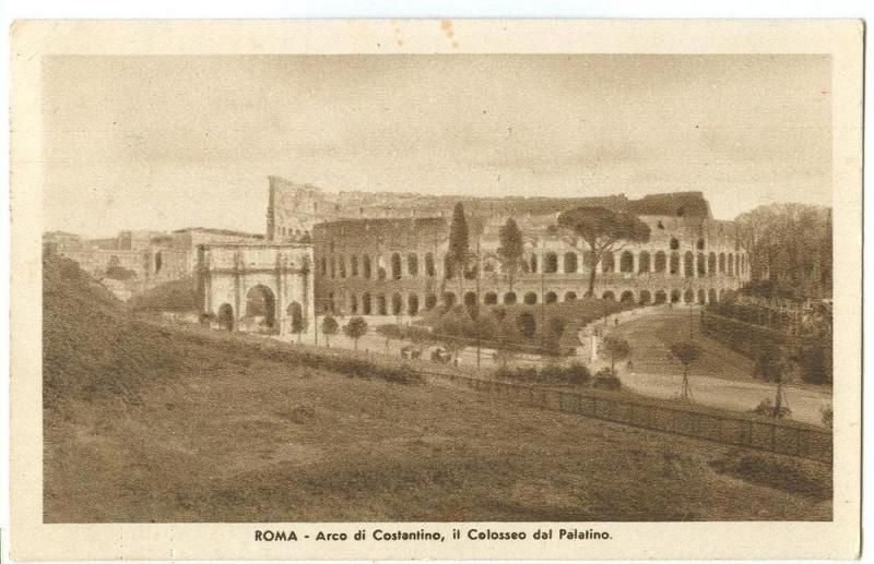 Italy, Rome, Roma, Arco di Costantino, il Colosseo 