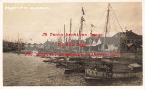 Netherlands, Prauwhaven, Makassar, RPPC,  Sailboats, Photo