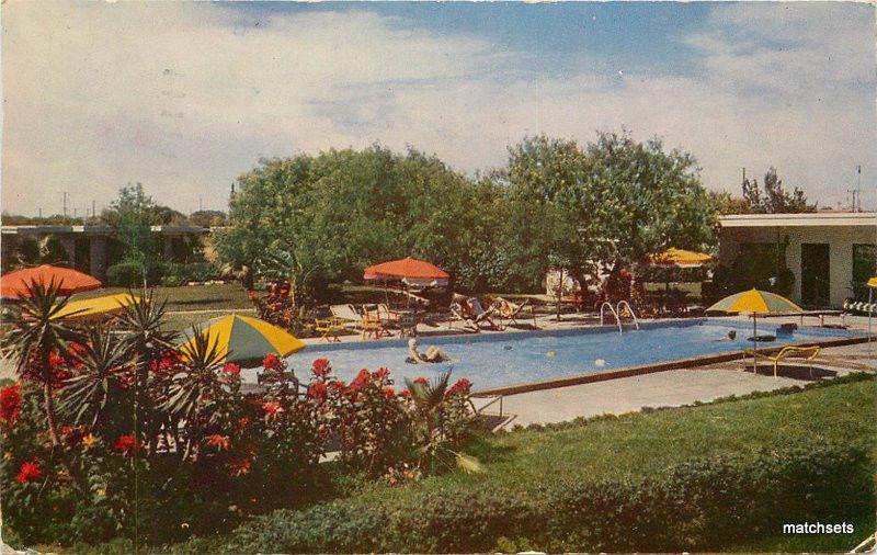 1954 Swimming Pool Broadlawn motor Hotel Gillick postcard 10945