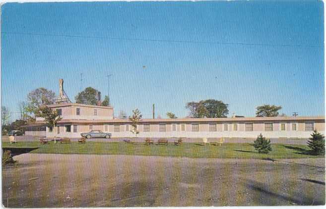 Harbor House Motel & Restaurant Memominee Michigan MI