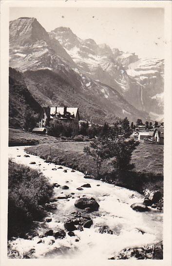 France Gavarnie Le Gave Le Cirque et l'Hotel du Vignemale Photo