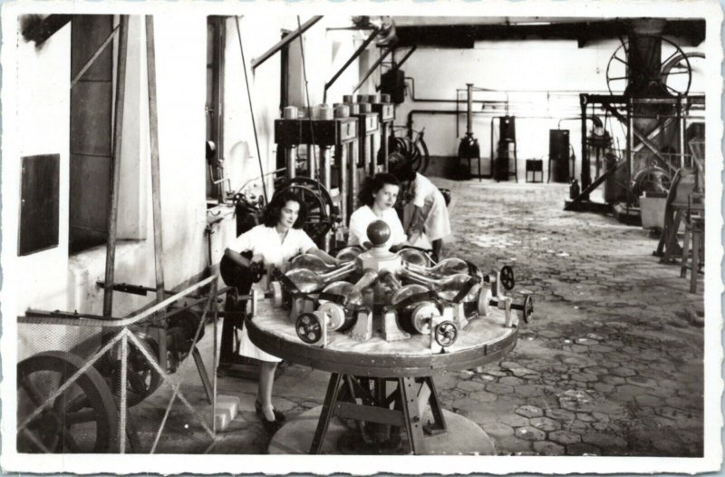 RPPC France Grasse - Parfumerie Fragonard - Distillery