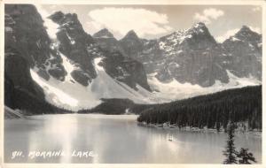 BR103111 moraine lake canada real photo