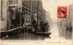 CPA La Crue de la Seine-Levallois Perret-Le Commissariat Rue Rivay (412700)