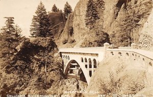 Shepperd's Dell Real Photo - Columbia River Highway, Oregon OR  