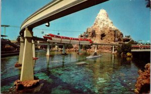 Disneyland Magic Kingdom Monorail System United States Submarine Lagoon Postcard 