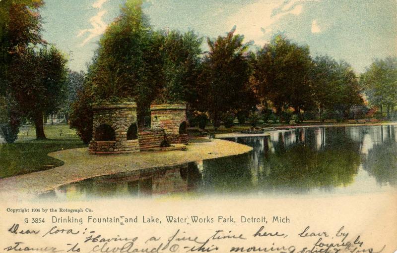 MI - Detroit. Water Works Park, Drinking Fountain and Lake