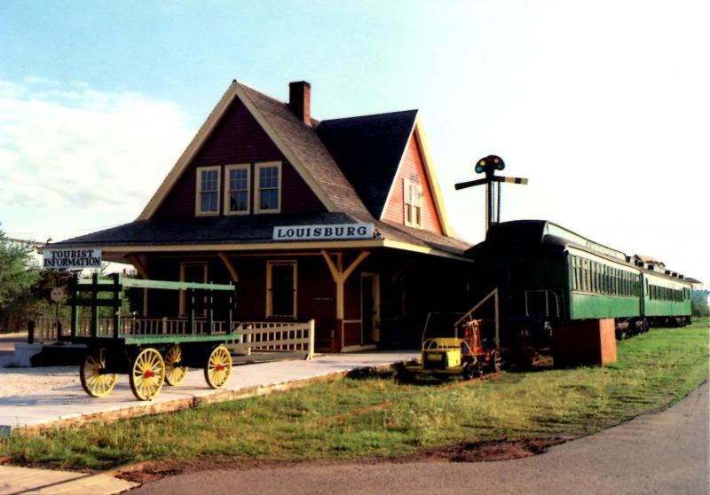 Canada - Nova Scotia, Cape Breton. Sydney & Louisburg Rwy Station