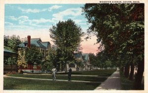 VINTAGE POSTCARD STREET SCENE PEOPLE WOOSTER AVENUE DOVER  OHIO c. 1925