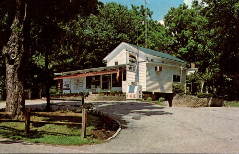 Ohio Ashland Molly's Cheese House & Gift Shop