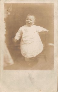 J13/ Wheeling West Virginia RPPC Postcard c1910 Pretty Smiling Child 188