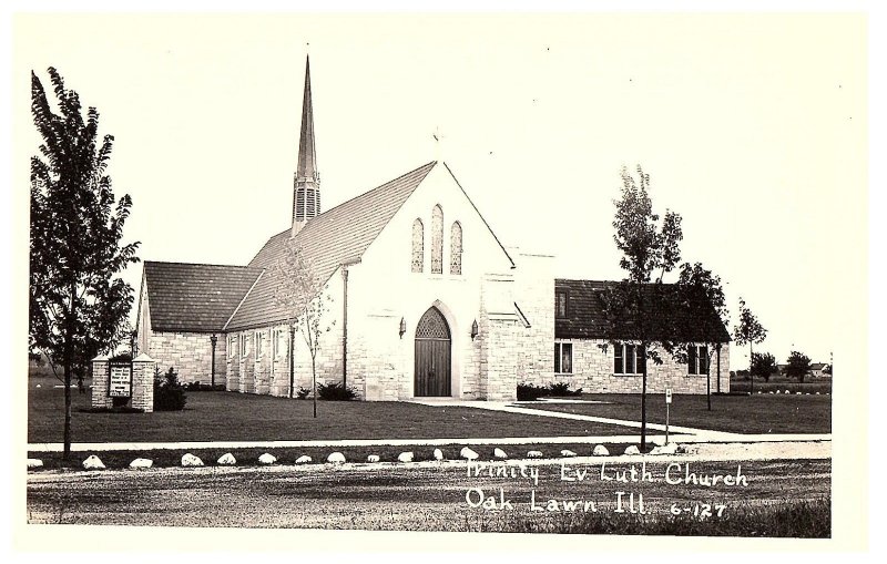 Trinity Evangelical Lutheran Church Oak Lawn IL 6-127 RPPC Postcard