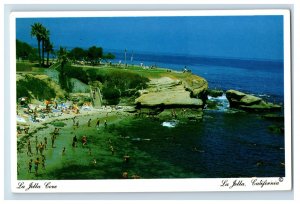 Vintage La Jolla Cove Beach Park CA. Postcard F81E