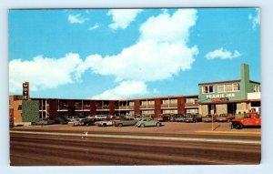 Wheatland Motel & Restaurant REGINA Saskatchewan Canada Postcard