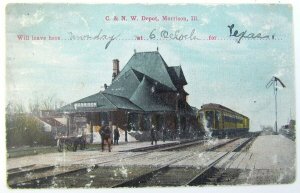 VINTAGE POSTCARD C & N.W. DEPOT MORRISON ILL RAILROAD STATION railway train