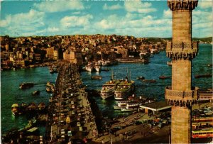 CPM AK Istanbul The Galata Bridge TURKEY (843638)