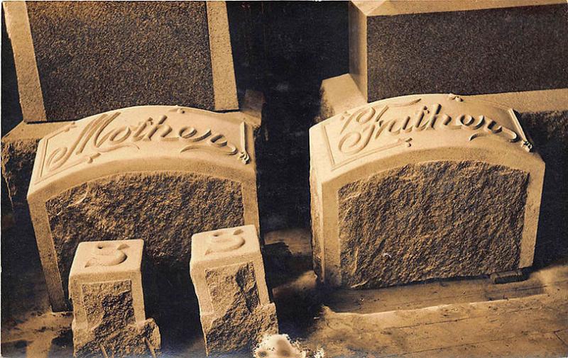 Bedford IA Iowa And Missouri Granite Monument Co. Cemetery Stones RP Postcard 