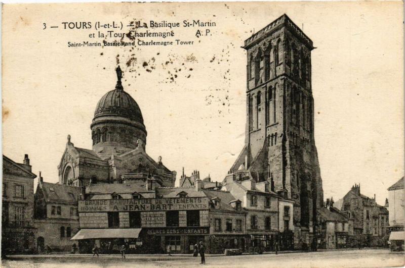 CPA TOURS - La Basilique St-MARTIN et la Tour Charlemagne (298555)