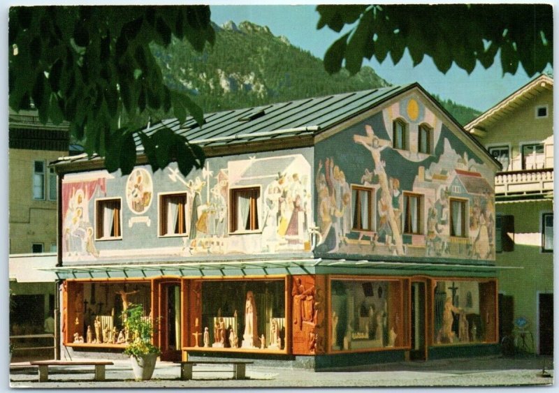 Postcard - Haus H. u. A. Heinzeller with wall frescoes - Oberammergau, Germany