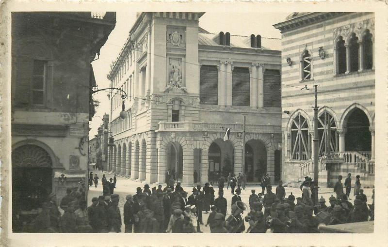 Italy Italia Udine durante l`ivasione Piazza V E. Guardia Umberto I procession