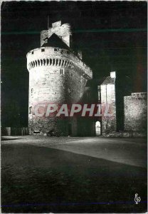 Modern Postcard Saint Malo 119 (l v) the castle the great keep lights