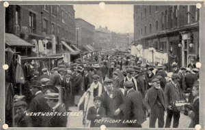 London England Petticoat Lane Wentwroth Street Market Postcard AA70185