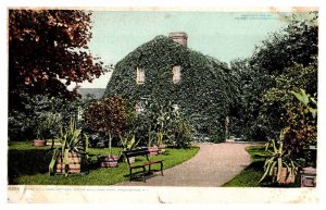 Postcard HOUSE SCENE Providence Rhode Island RI AQ8725