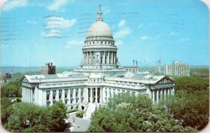 postcard State Capitol, Madison Wisconsin