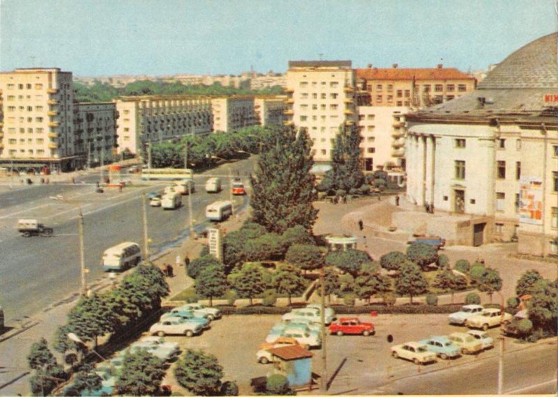 BG35626 kiev victory square ukraine