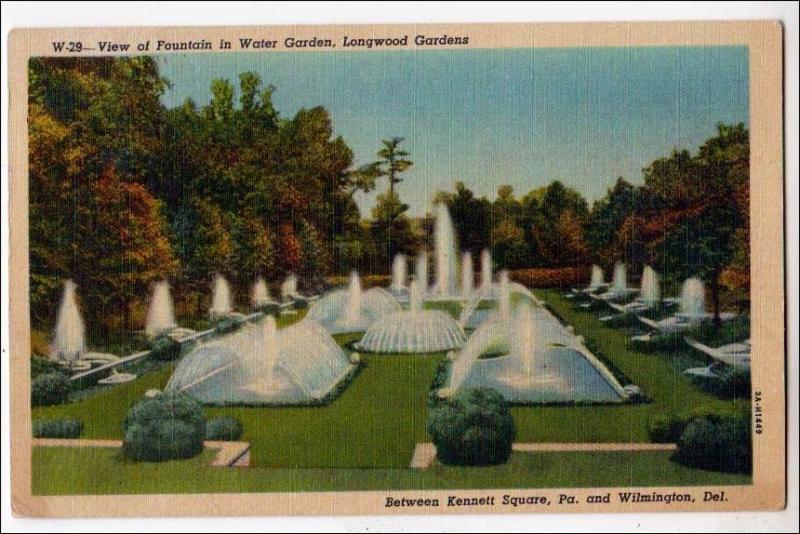 PA - Kennett Square. Fountain in Water Garden, Longwood Gardens,