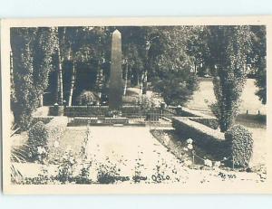 old rppc MONUMENT IN GARDEN Oslo Norway HM1658@