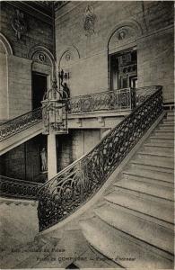 CPA Palais de COMPIEGNE - Escalier d'honneur (291372)