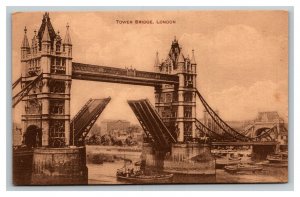 Vintage 1910's Postcard Tower Bridge & Ships in the Thames London UK