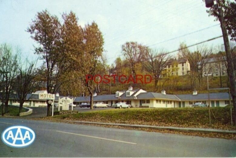 YANKEE TRAVELER MOTEL Rt. 2 in Town - ST. JOHNSBURY One of Vermont's Newest