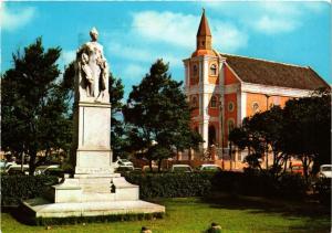 CPM AK Queen Wilhelmina Statue and Emanuel Temple. CURACAO (629663)